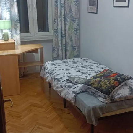 Vvgogh 4 Apartment